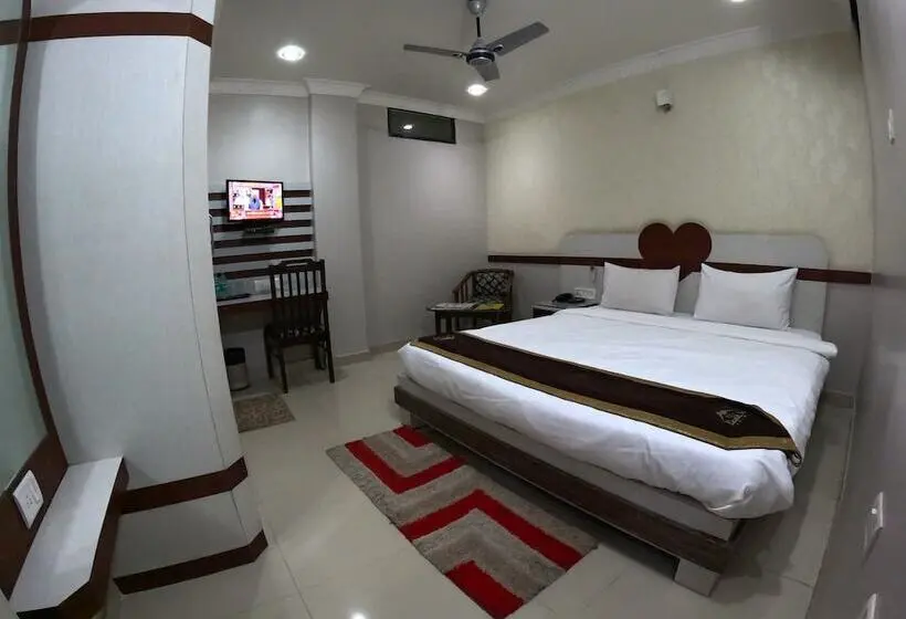 Deluxe-huone, Corporate Inn