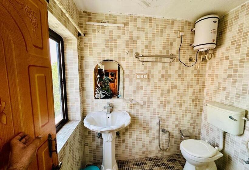 Deluxe-huone, Empire Palace