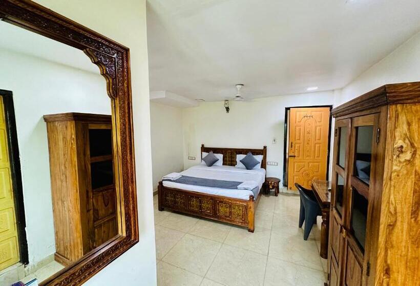 Deluxe-huone, Empire Palace