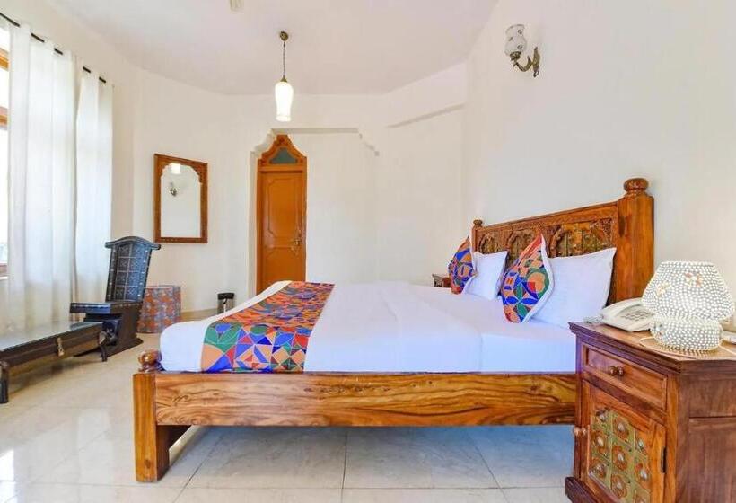 Sviitti Vuoristonäkymä, Empire Palace