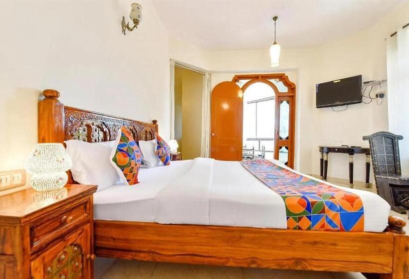 Sviitti Vuoristonäkymä, Empire Palace