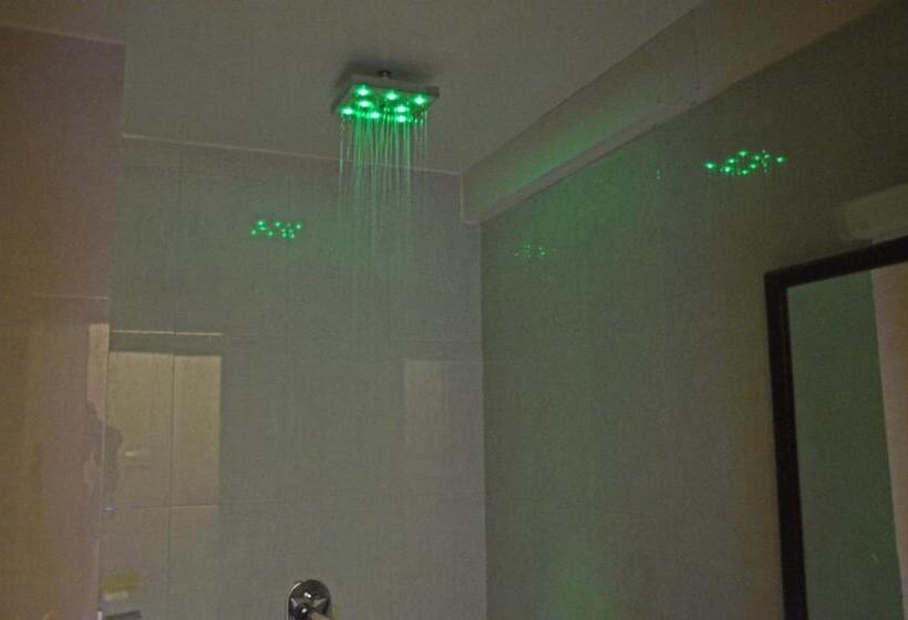 חדר דלוקס, Green Land Elegant