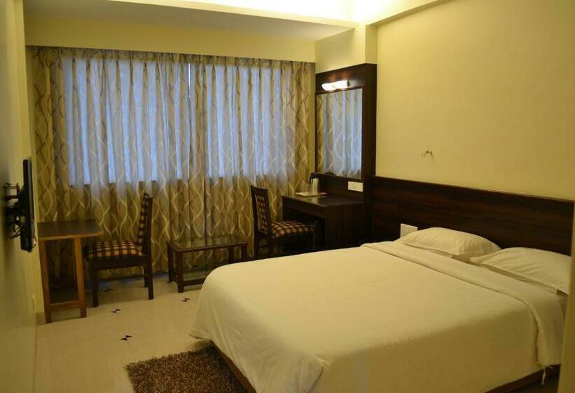 חדר סטנדרט ללא AC, Green Land Elegant