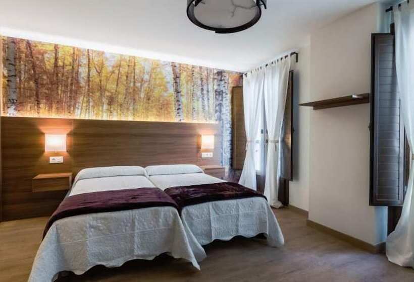 اتاق استاندارد, Hostal Arriola