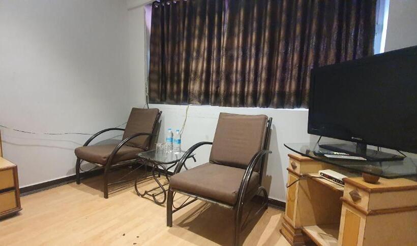 Quarto Superior, Jmc Group