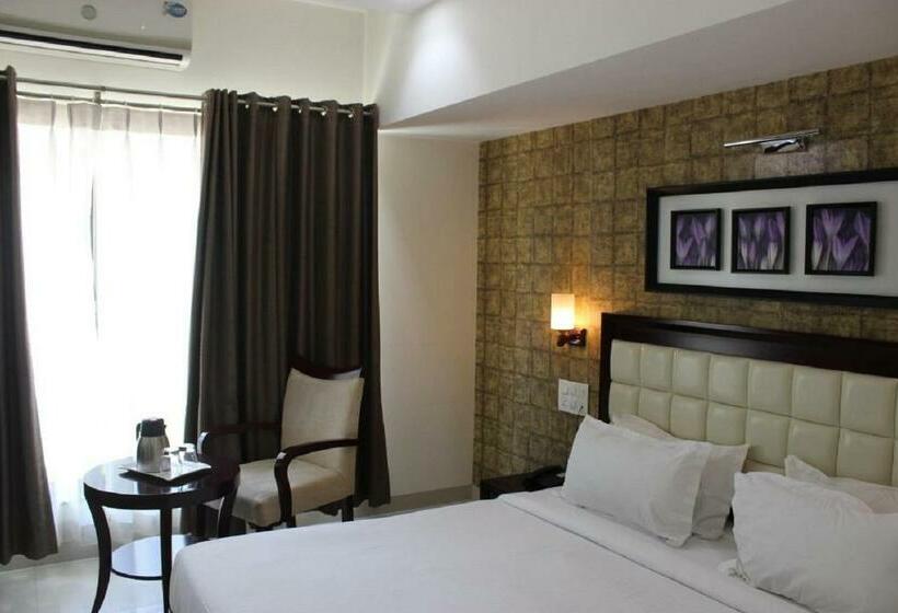 수피리어 룸, Krishna Inn