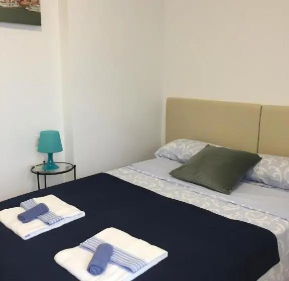 اتاق اکونومی با حمام مشترک, Málaga Centro Hostel