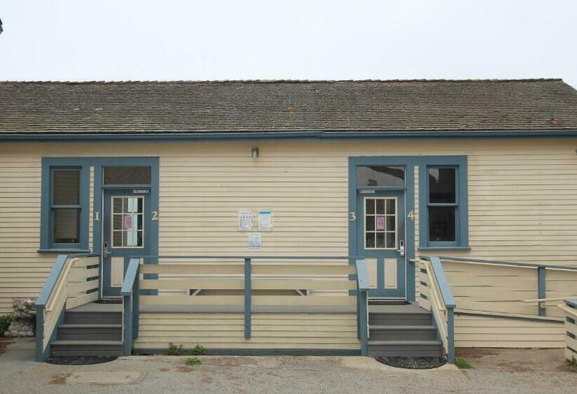 스위트, Hi Point Montara Lighthouse