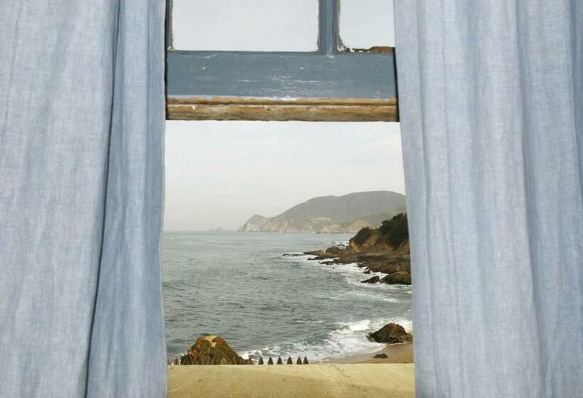 جناح, Hi Point Montara Lighthouse