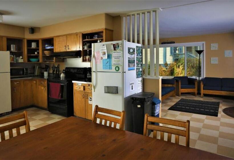 منزل 4 غرف نوم, Hi Point Montara Lighthouse