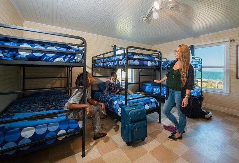 سرير فى غرفة مشتركه, Hi Point Montara Lighthouse