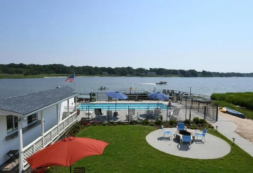 ペントハウスルーム, Bayview Resort