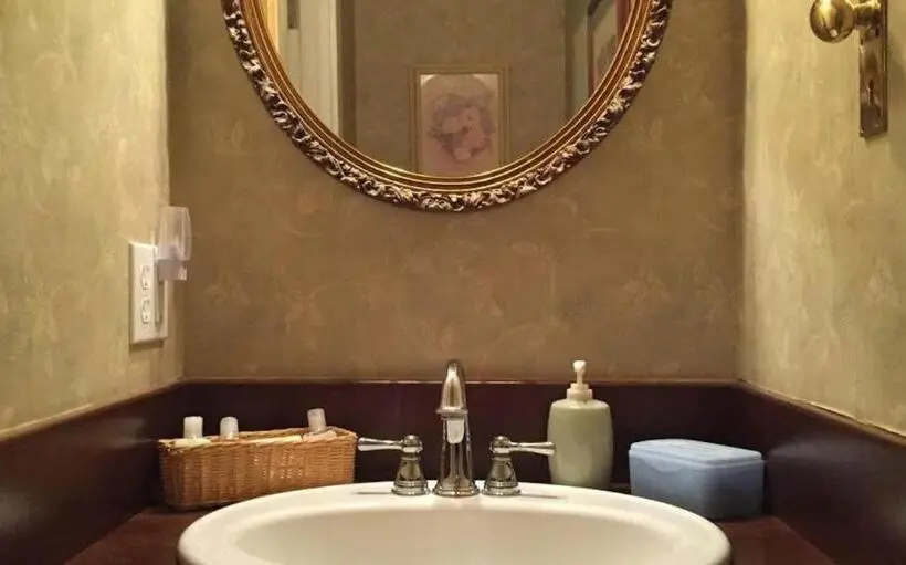 バスタブ付きスタンダードルーム, Bradford Place Inn & Gardens