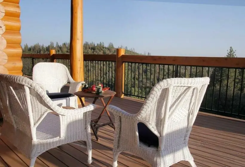 اتاق استاندارد برای معلولان, Courtwood Inn