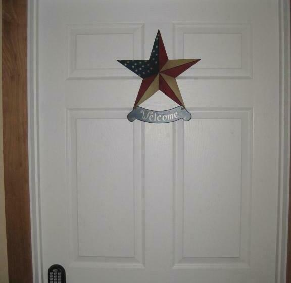 适合残疾人使用的标准间, Courtwood Inn