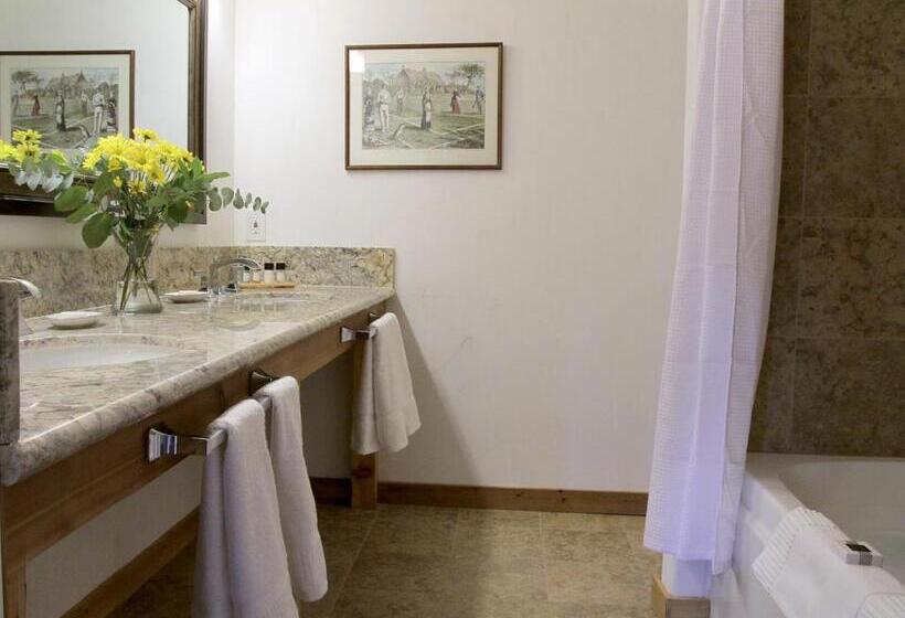 Стандартный Номер Кровать Кинг, Courtwood Inn