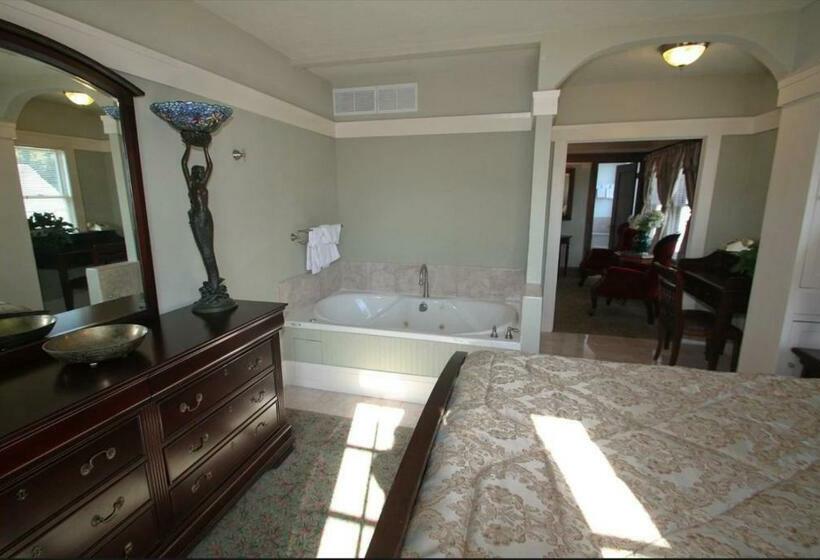 海景套房, Shorelight Inn