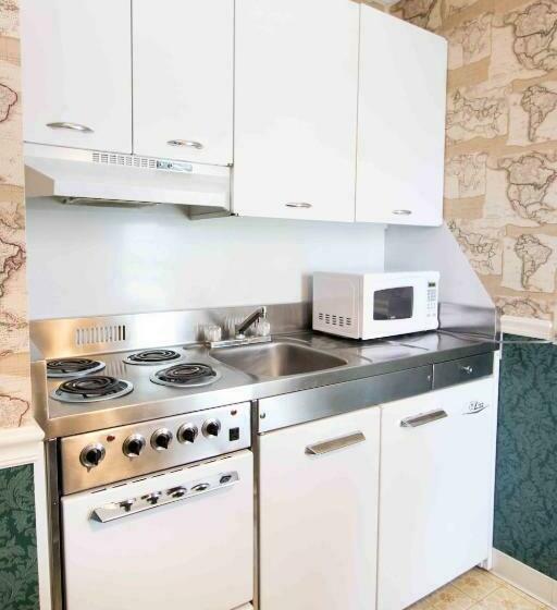 Люкс Повышенной Комфортности, The Globe Inn