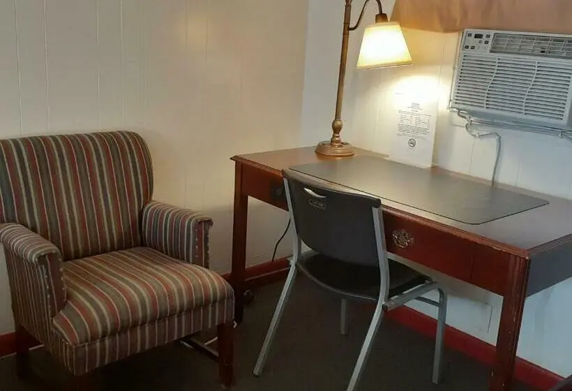 Deluxe-huone, Cortland Motel