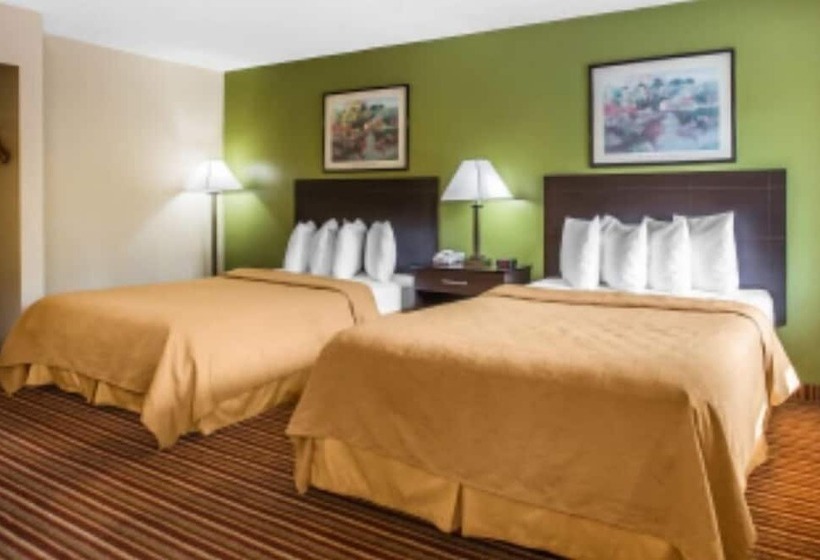 带2个双人床的标准工作室, Econo Lodge Hammond