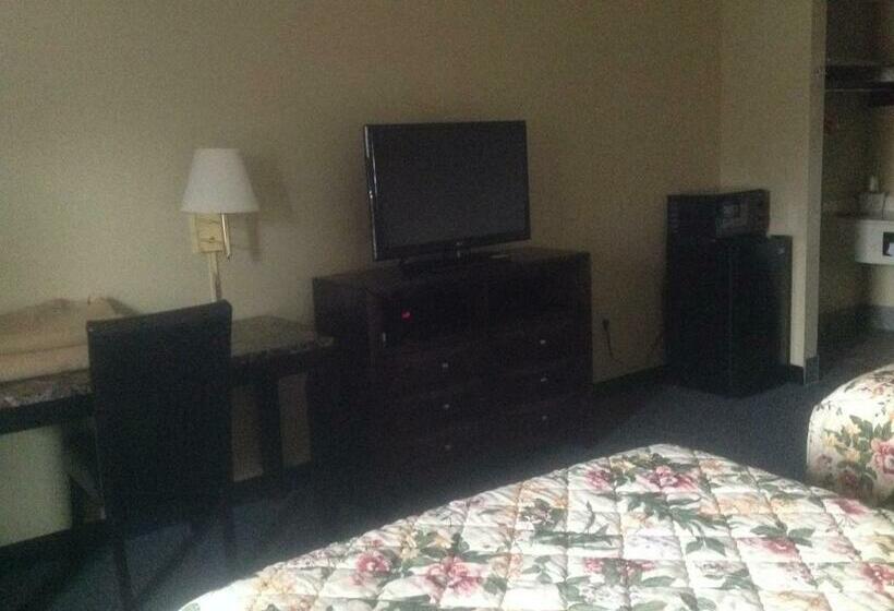 Номер Deluxe, Highway Inn