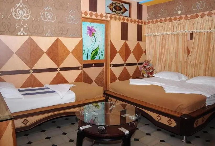 エクゼクティブトリプル, Shri Swarna S Palace A Business Class