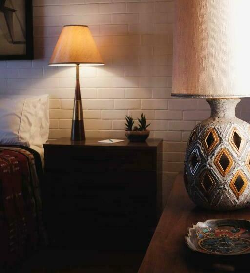 キングサイズベッドのデラックスルーム, The Downtown Clifton Hotel Tucson