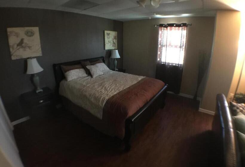Люкс Повышенной Комфортности, Austin Motor Inn