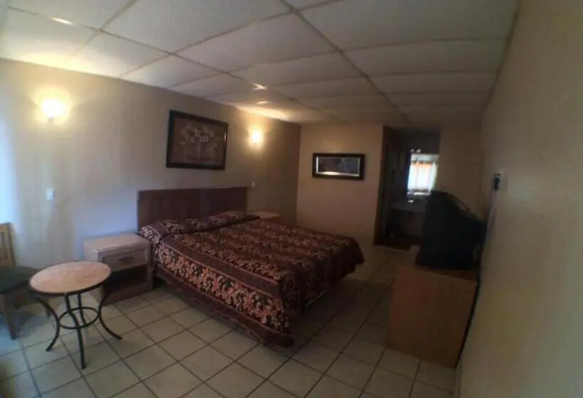 スタンダードルーム, Austin Motor Inn