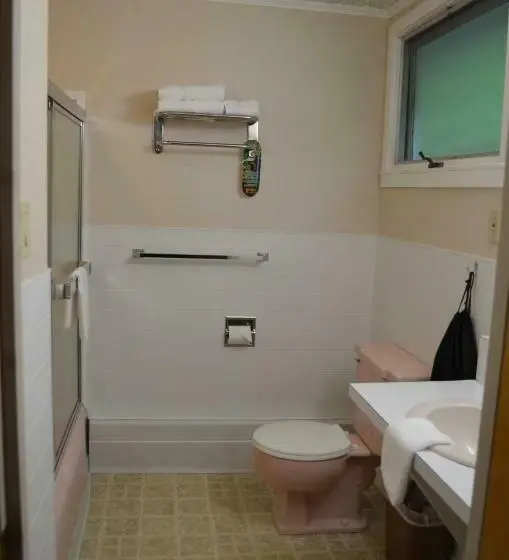 デラックスルーム, Mount Coolidge Motel