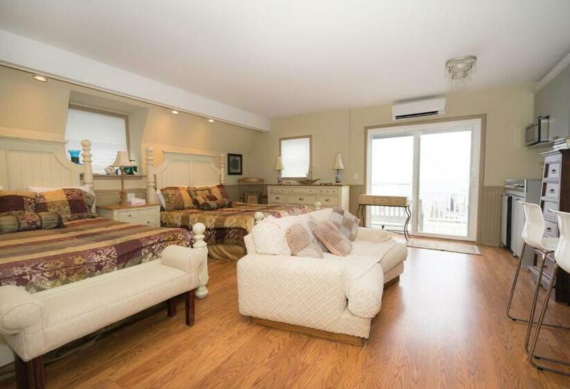 إستوديو ديلوكس, The Montauk Soundview