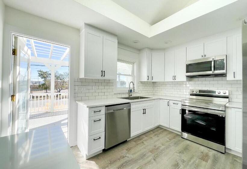 شقة ديلوكس غرفتين نوم, The Montauk Soundview