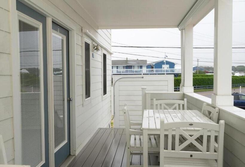 منزل غرفتين نوم, The Montauk Soundview