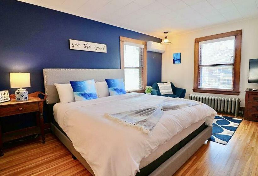 带大床的复式套间, The Butler House Bed & Breakfast