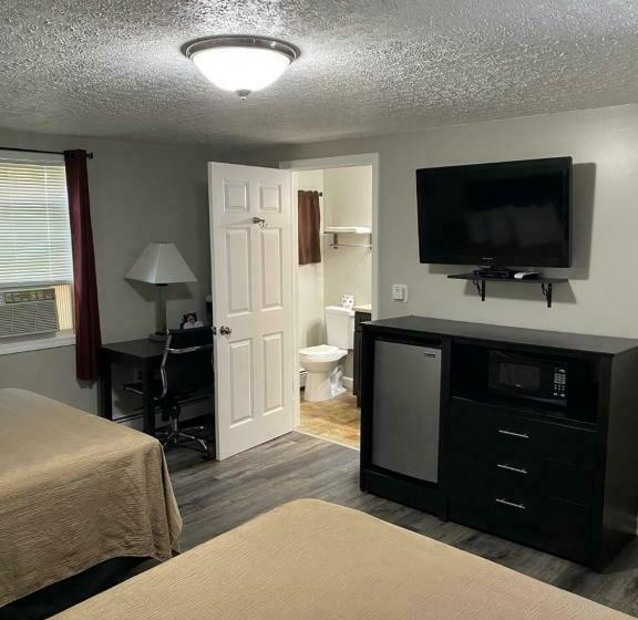 غرفة قياسية, The New Lantern Motel