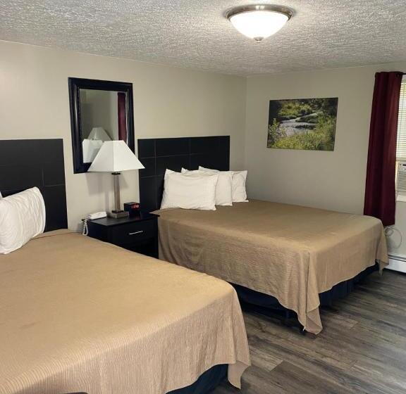 غرفة ديلوكس, The New Lantern Motel