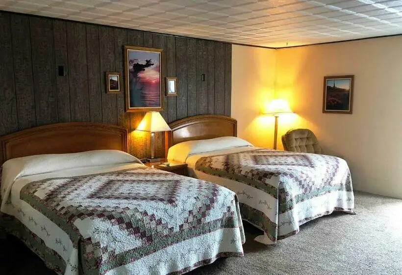 Mini Suite, Bristlecone Motel