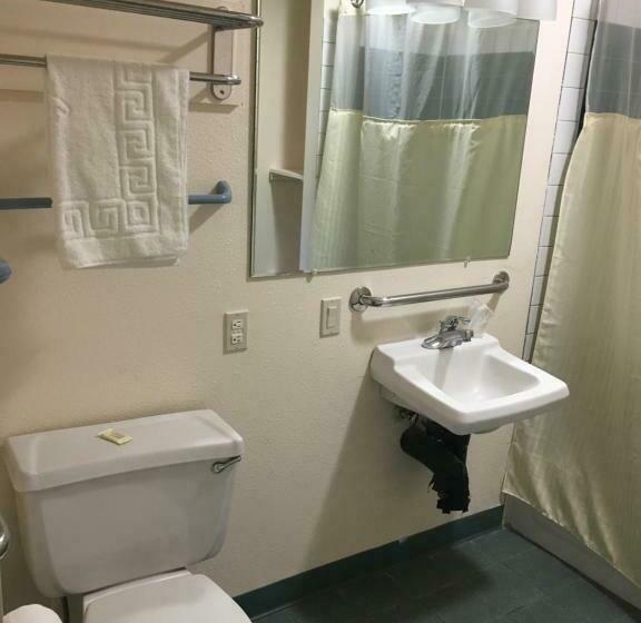 Номер Стандарт, Budget Inn Motel