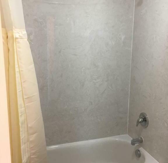 Номер Стандарт, Budget Inn Motel