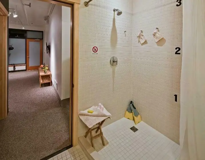 Standard-huone King-vuode, Island Inn At 123 West