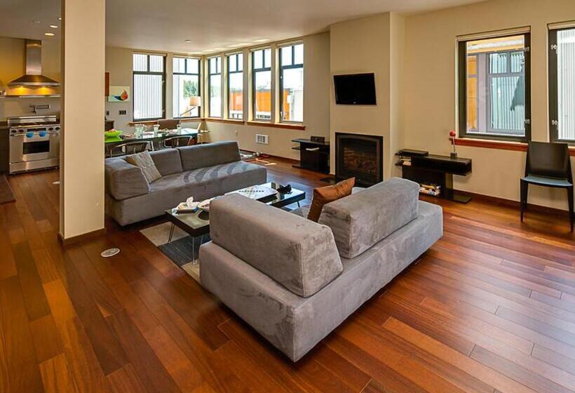 شقة غرفة واحدة, Island Inn At 123 West