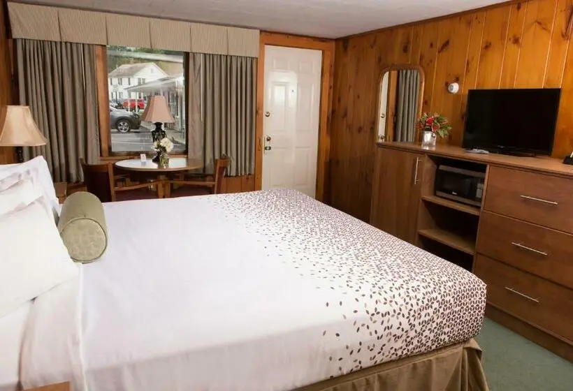 キングサイズベッドのデラックスルーム, Knotty Pine Motel