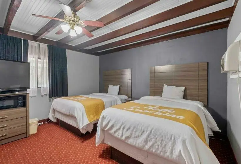 اتاق استاندارد با 2 تخت دوبل, Budget Lodge