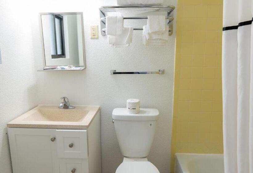 Номер Стандарт, Budget Lodge