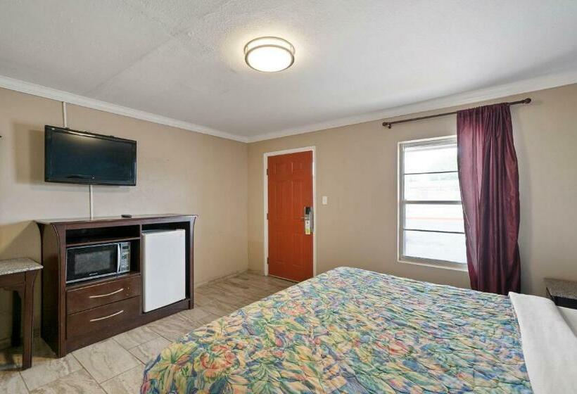 חדר סטנדרט עם מיטת קינג, Esquire Inn