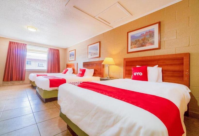 غرفة قياسية, Esquire Inn