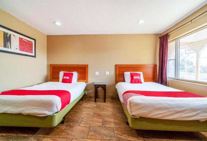 חדר פרמיום, Esquire Inn