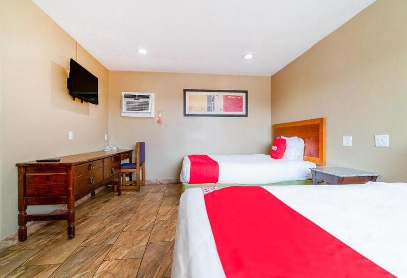 غرفة بريميوم, Esquire Inn