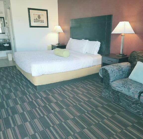 غرفة قياسية سرير كينج, Ranger Inn Alva