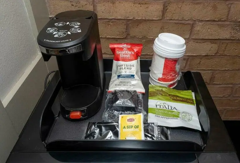 اتاق سوپریور برای معلولان, Red Roof Inn Monroe